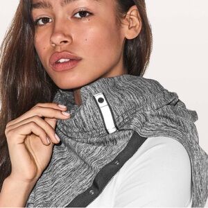 Lululemon Vinyasa Heather Grey Scarf